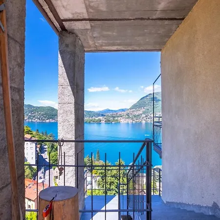 Amazing View On Como Lake 아파트