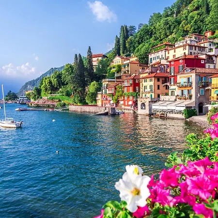 Amazing View On Como Lake 아파트
